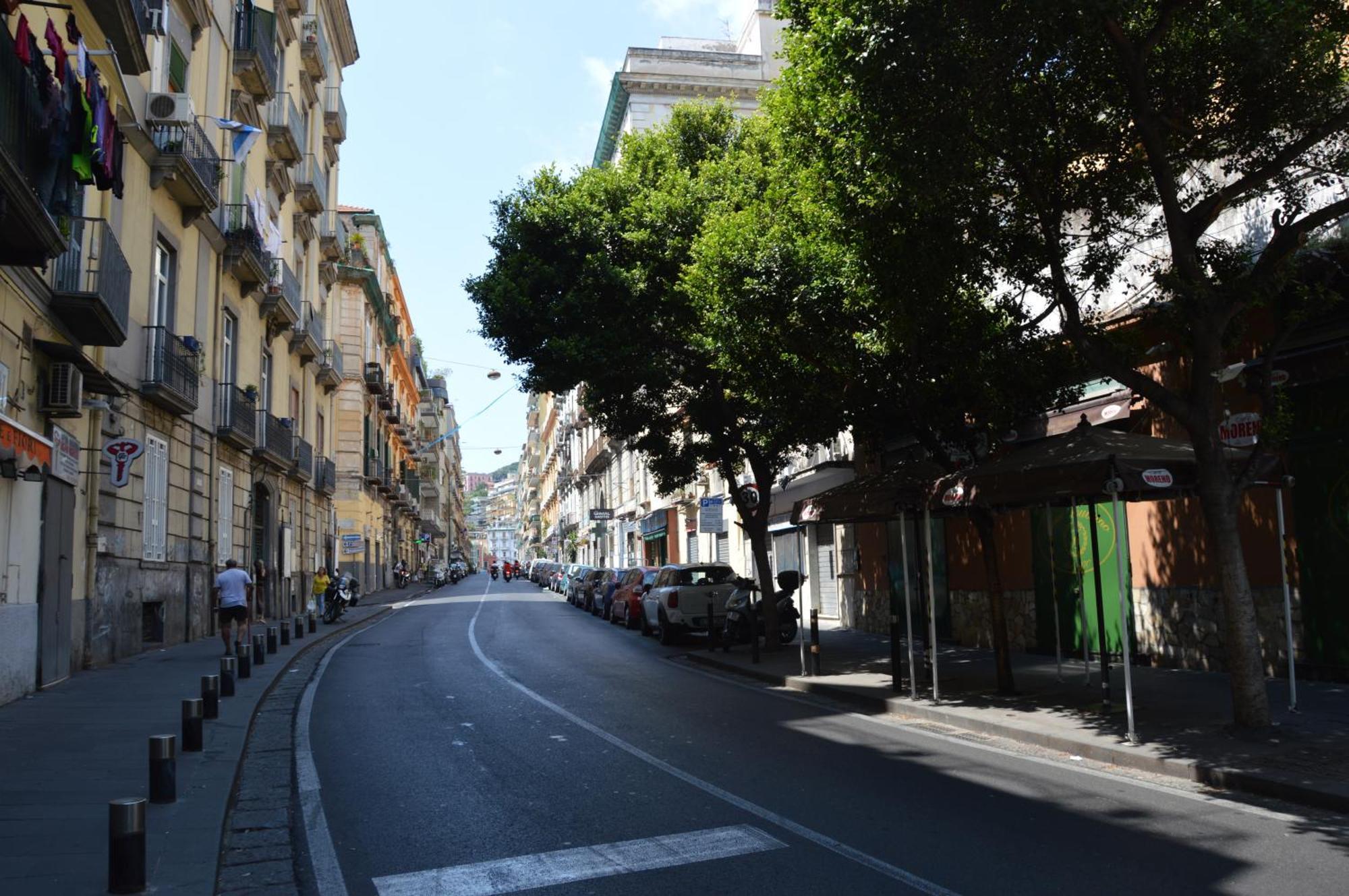 Appartement Casa Flora Al Corso à Naples Extérieur photo